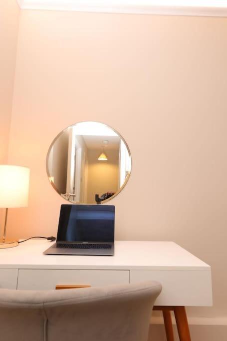 Riverside Serviced Apartments Лондон Экстерьер фото